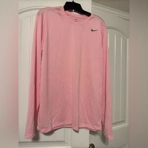 Brand New Nike Tee - Dry Fit long sleeve
Sz LARGE UNISEX